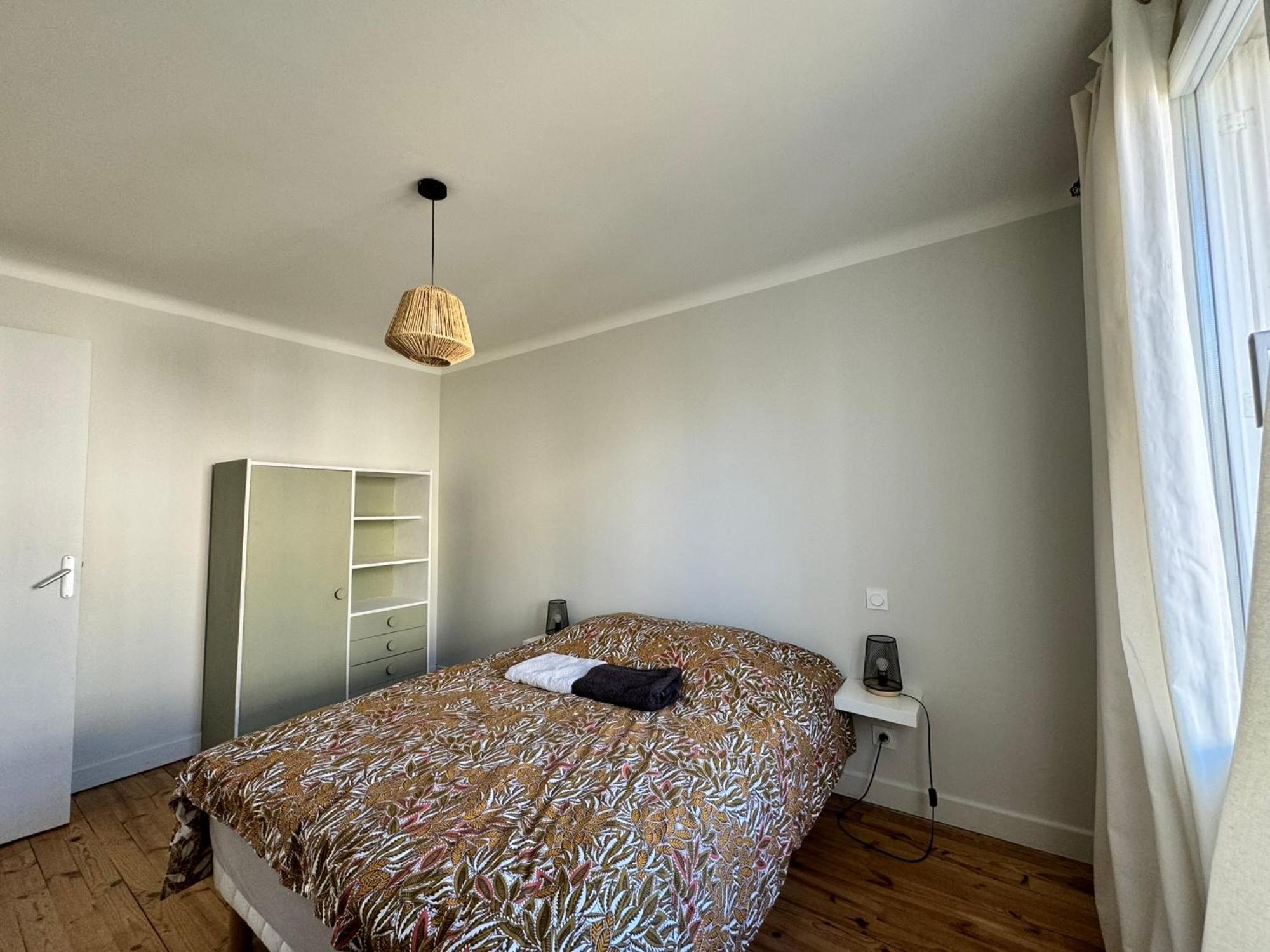 Le 122 - Parking Apartment โรเดซ ภายนอก รูปภาพ