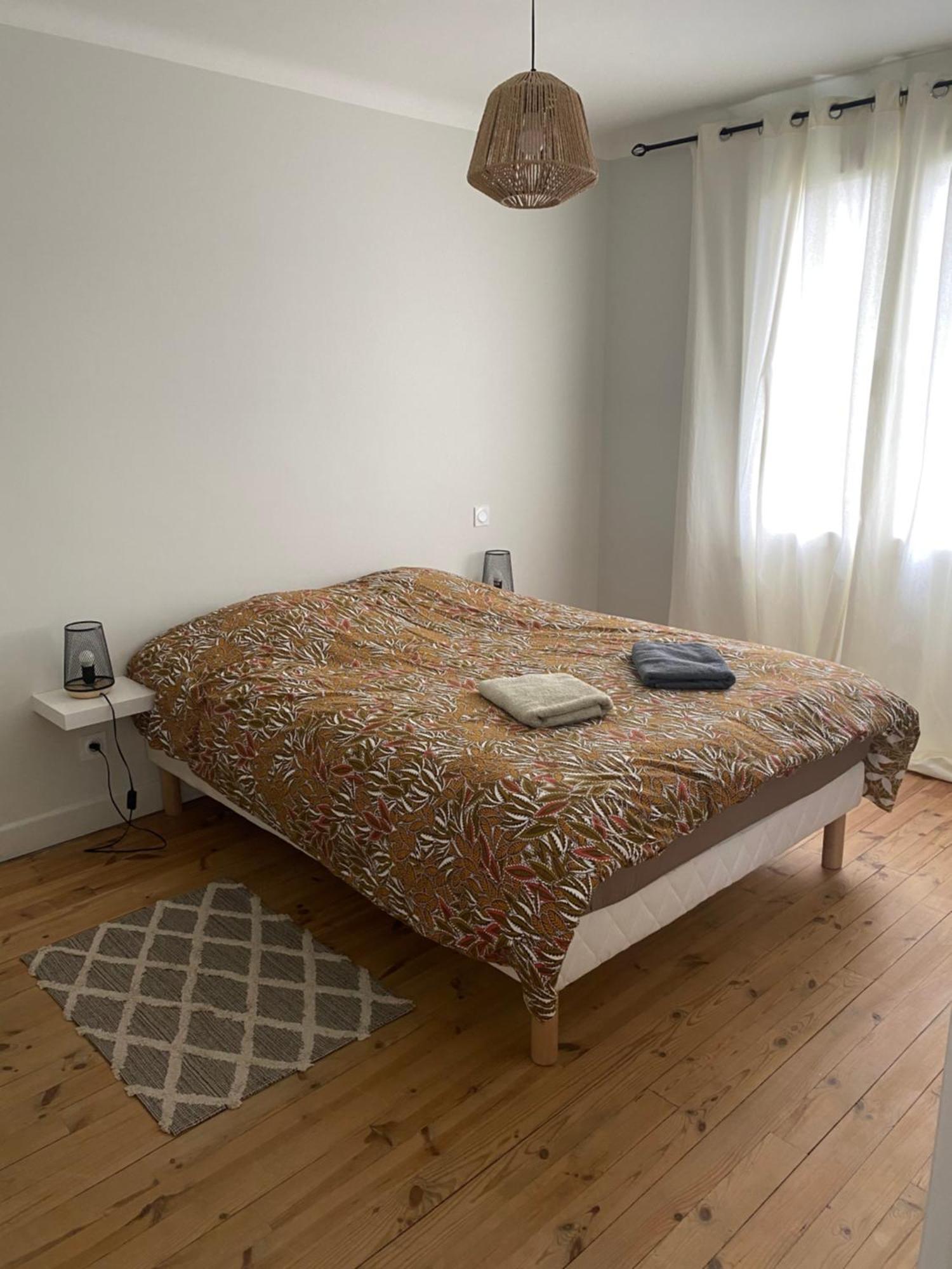 Le 122 - Parking Apartment โรเดซ ภายนอก รูปภาพ